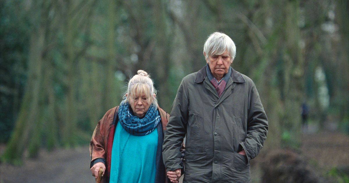 Film & Ontbijt: Queen at Sea (voorpremière) — Lance Hammer in Chassé Theater, Breda
