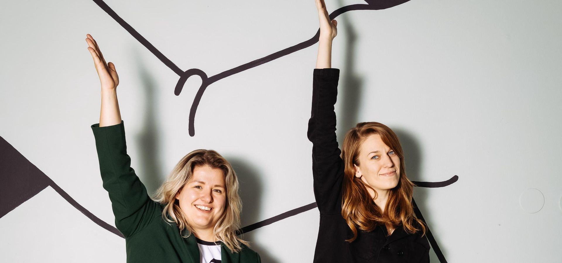 Annefleur Schipper en Vera Siemons van De Lesbische Liga | Chassé Theater Breda