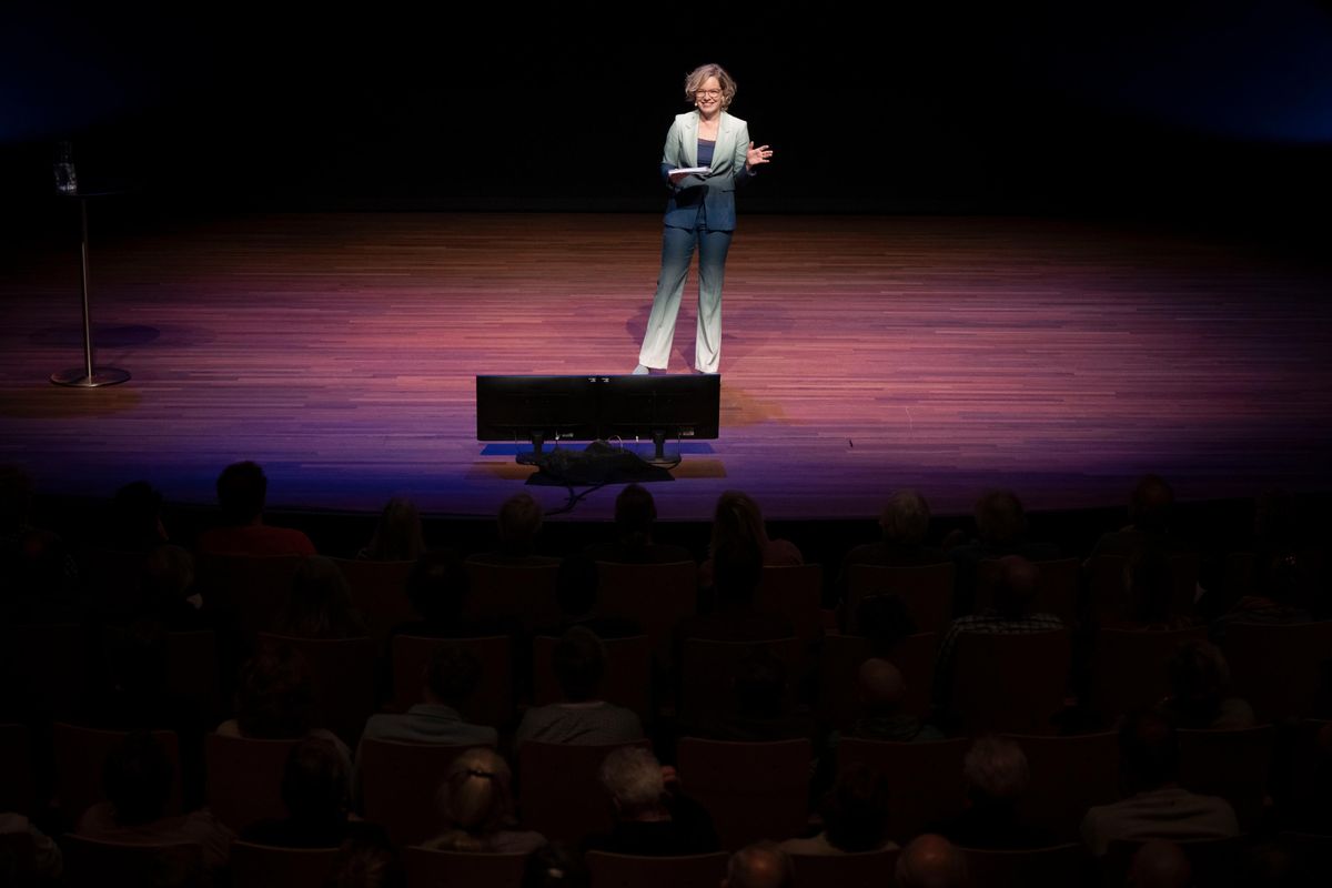 Beatrice de Graaf | Chassé Theater Breda