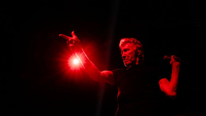 Roger Waters This Is Not A Drill: Live From Prague - The Movie