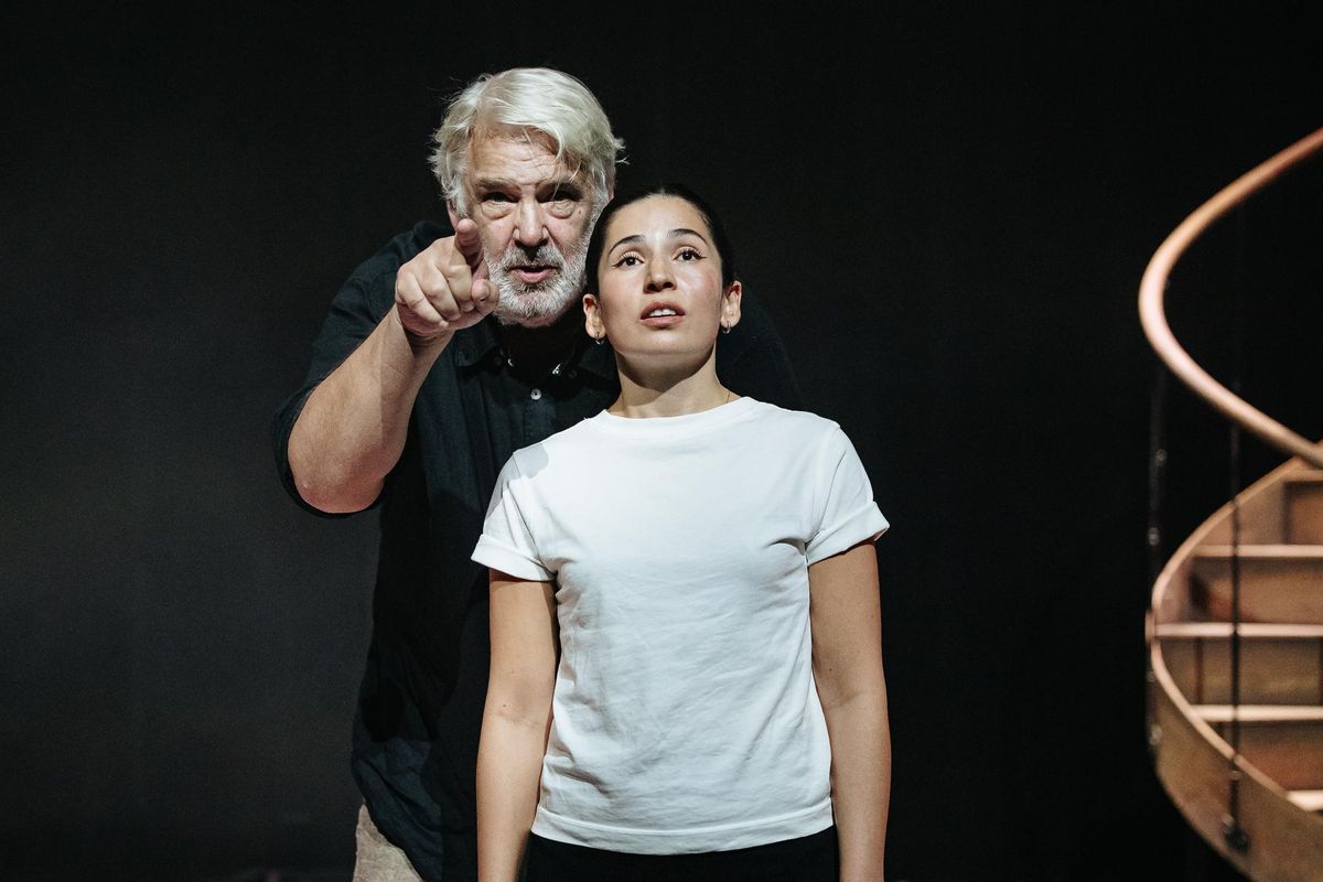 Bijna een leven | Chassé Theater Breda