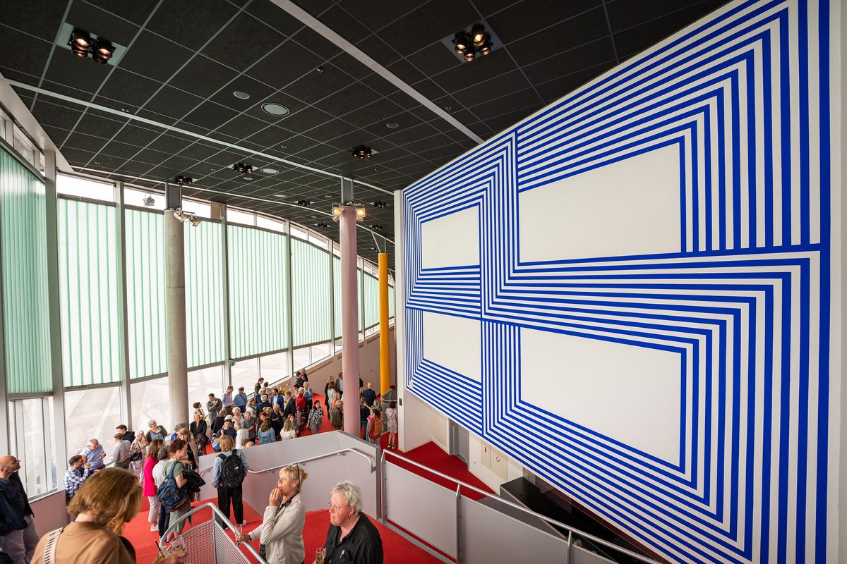 Opening Blind Walls Gallery - Jan van der Ploeg - Chassé Theater Breda