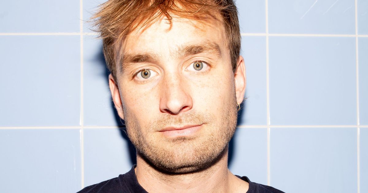 Ron van Zalmsaus — Een beetje vies met z'n drieeën