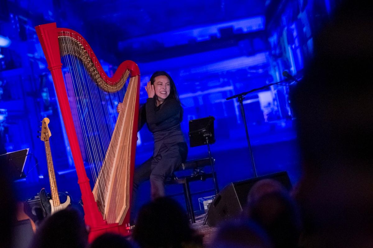 Philip Glass' 90ste verjaardag | Chassé Theater Breda