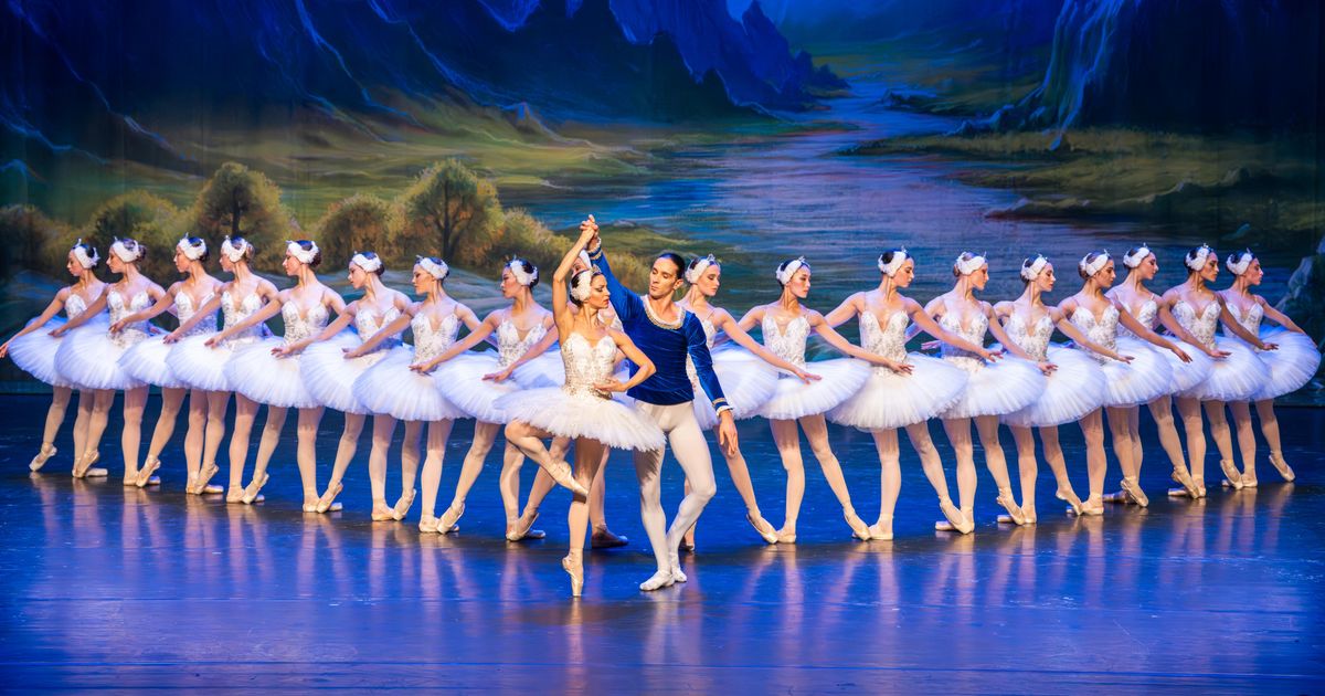 Het Zwanenmeer, dé romantische balletklassieker (met orkest) in Chassé Theater, Breda