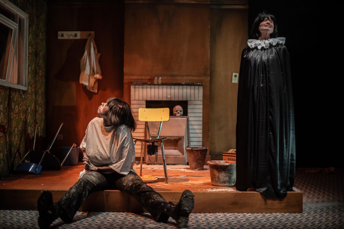 Byzantium - Chassé Theater