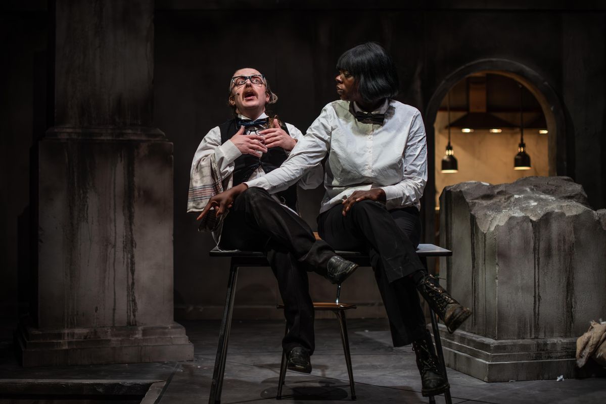 Byzantium - Chassé Theater